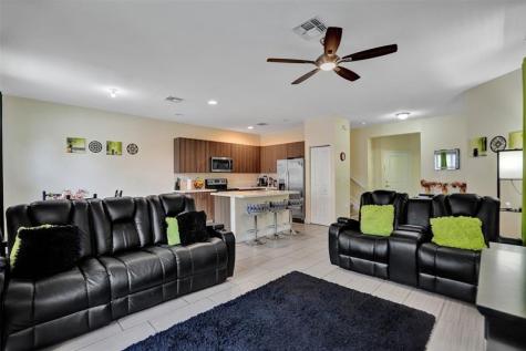 4875 NW 55th Place Tamarac FL 33319