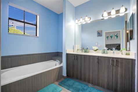 4875 NW 55th Place Tamarac FL 33319