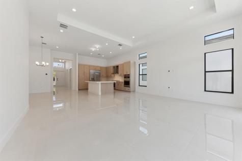 9568 Regal Palm Court Boca Raton FL 33434