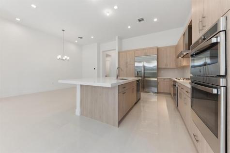 9568 Regal Palm Court Boca Raton FL 33434