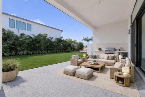 9568 Regal Palm Court Boca Raton FL 33434