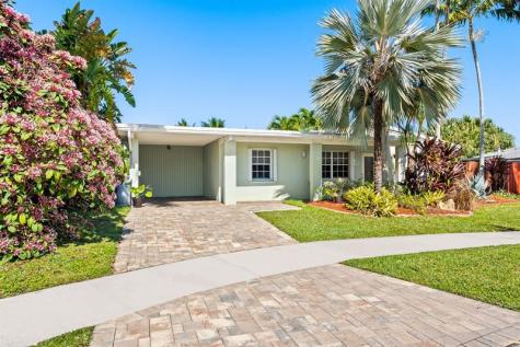 1175 Grant Street Hollywood FL 33019