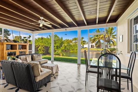 1175 Grant Street Hollywood FL 33019