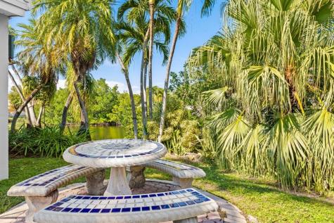 1175 Grant Street Hollywood FL 33019