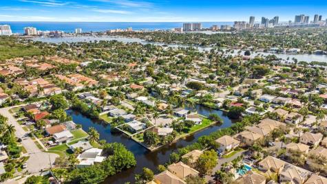 1175 Grant Street Hollywood FL 33019