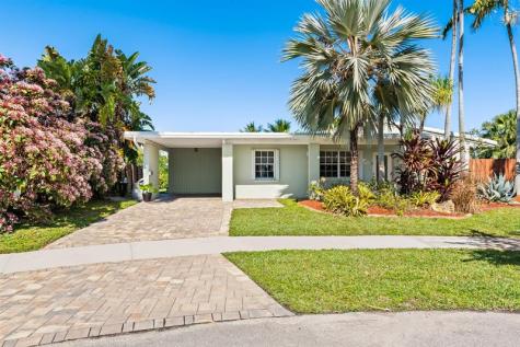 1175 Grant Street Hollywood FL 33019