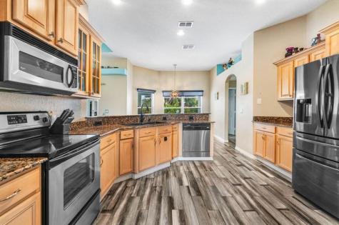 631 SE Stow Terrace Port St Lucie FL 34984