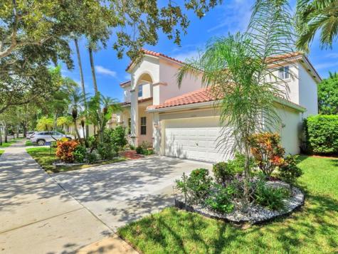 4032 Pinewood Lane Weston FL 33331
