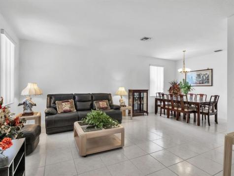 4032 Pinewood Lane Weston FL 33331