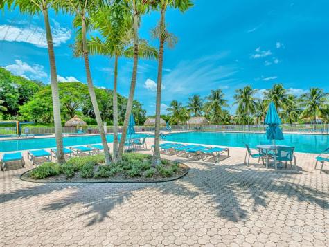 4032 Pinewood Lane Weston FL 33331