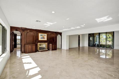 2425 Middle River Drive Fort Lauderdale FL 33305
