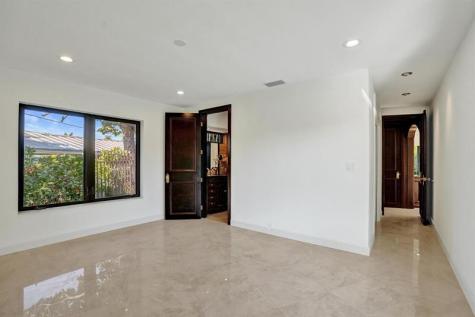2425 Middle River Drive Fort Lauderdale FL 33305
