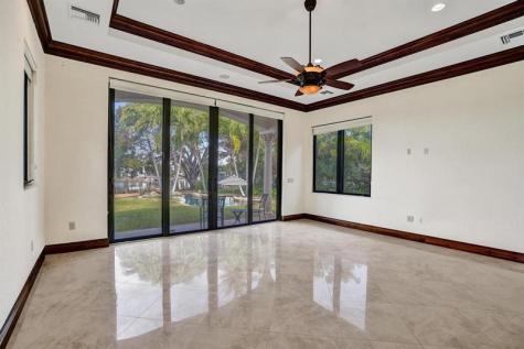 2425 Middle River Drive Fort Lauderdale FL 33305