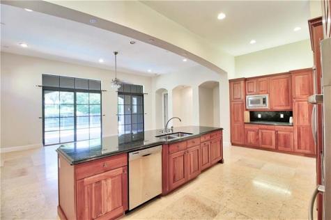 8166 Emerald Avenue Parkland FL 33076