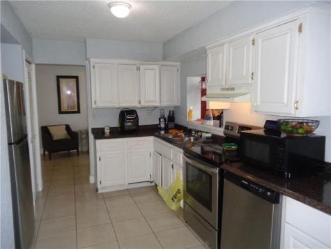 9571 Sunset Strip Sunrise FL 33322