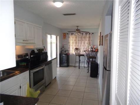 9571 Sunset Strip Sunrise FL 33322