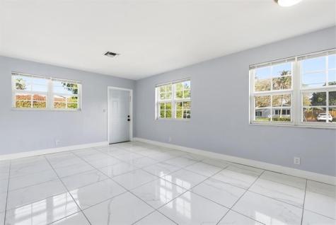 5961 NW 42nd Avenue Fort Lauderdale FL 33319