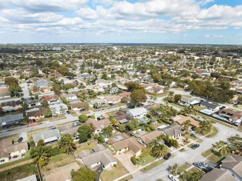 10955 NW 27th Street Sunrise FL 33322