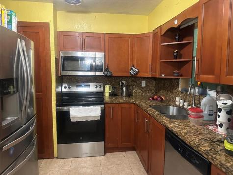 815 S 26th Court Hollywood FL 33020