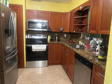 815 S 26th Court Hollywood FL 33020