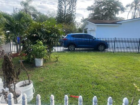815 S 26th Court Hollywood FL 33020