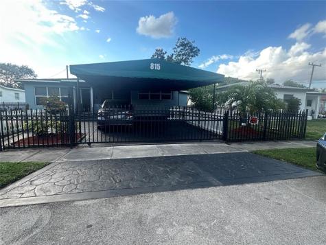 815 S 26th Court Hollywood FL 33020