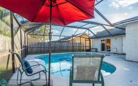 1320 SW 82nd Terrace North Lauderdale FL 33068