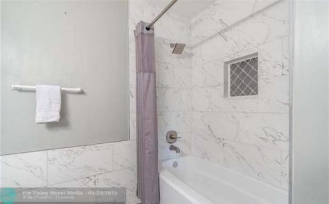 1320 SW 82nd Terrace North Lauderdale FL 33068