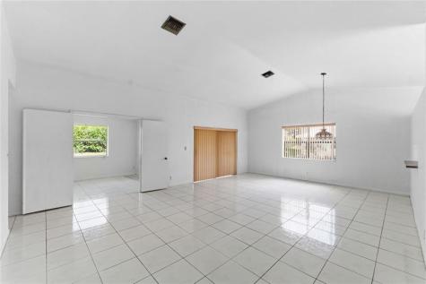 7520 NW 88th Terrace Tamarac FL 33321