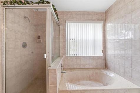 7520 NW 88th Terrace Tamarac FL 33321