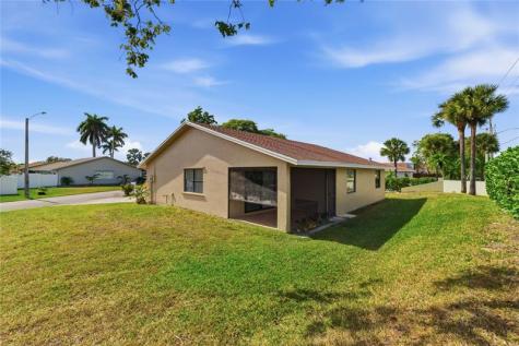 7520 NW 88th Terrace Tamarac FL 33321