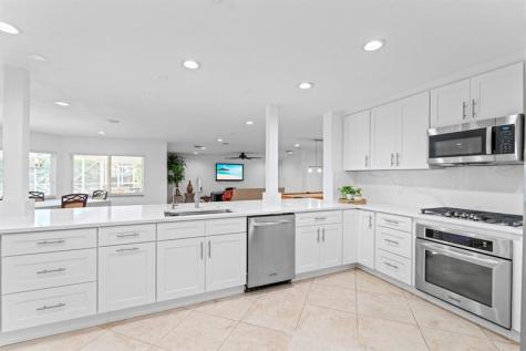 7447 NW 82nd Terrace Parkland FL 33067