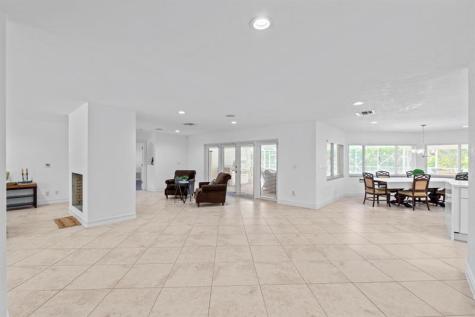 7447 NW 82nd Terrace Parkland FL 33067