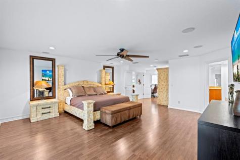 7447 NW 82nd Terrace Parkland FL 33067
