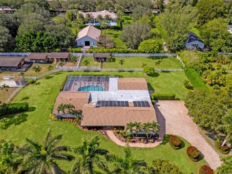 7447 NW 82nd Terrace Parkland FL 33067
