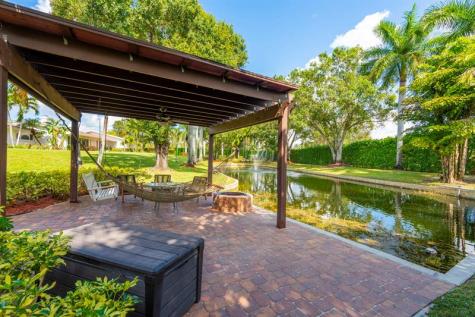 7447 NW 82nd Terrace Parkland FL 33067