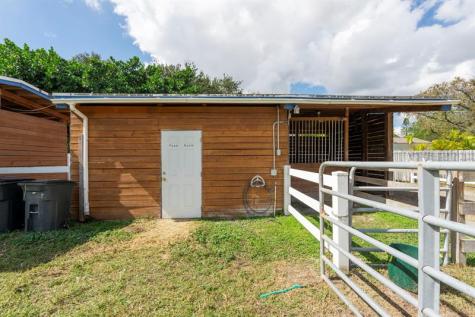7447 NW 82nd Terrace Parkland FL 33067