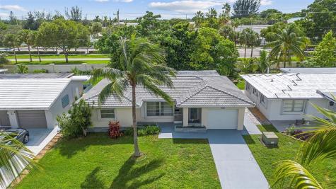 8604 NW 57th Court Tamarac FL 33321