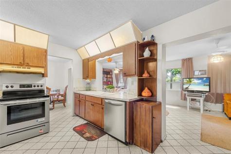 8604 NW 57th Court Tamarac FL 33321