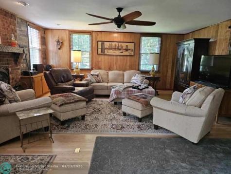 310 Woodland Drive Other City - Not In The State Of Florida NC 28540