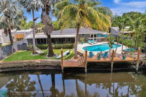 616 NW 21st Street Wilton Manors FL 33311