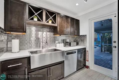 616 NW 21st Street Wilton Manors FL 33311