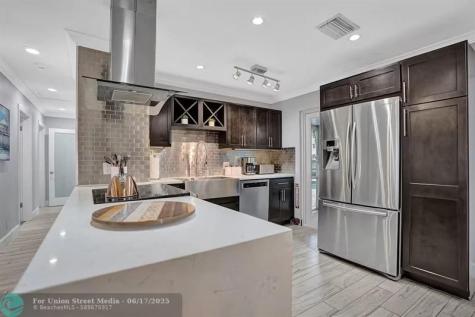 616 NW 21st Street Wilton Manors FL 33311