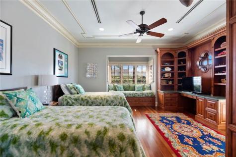 2900 NE 37th Street Fort Lauderdale FL 33308