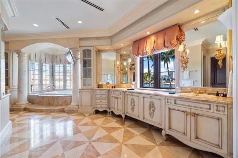2900 NE 37th Street Fort Lauderdale FL 33308