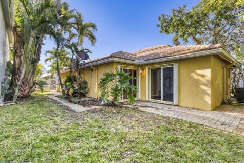 3339 Blue Fin Drive West Palm Beach FL 33411