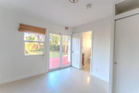521 S 24th Avenue Hollywood FL 33020