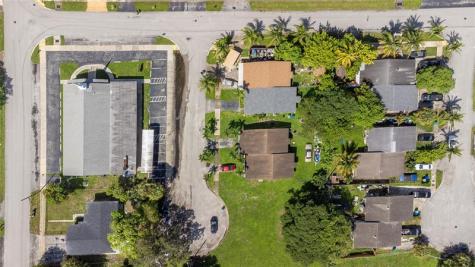 2941 NW 11th Court Fort Lauderdale FL 33311