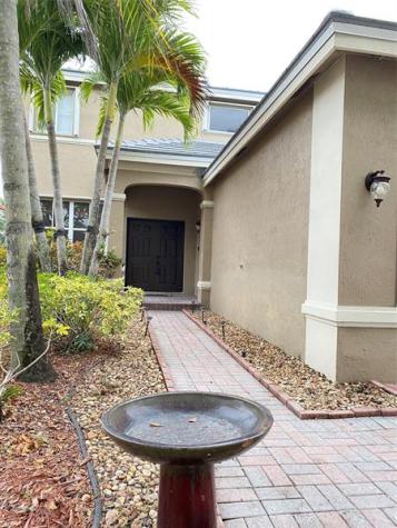 4375 Foxtail Lane Weston FL 33331