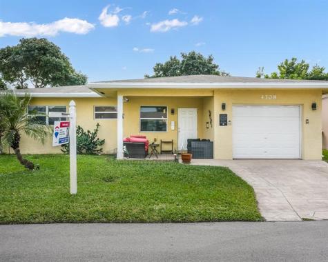4308 NW 47th Court Tamarac FL 33319